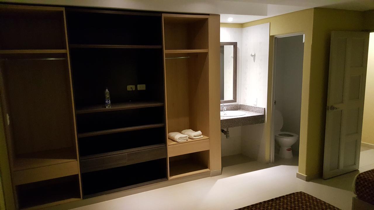 Hotel 56 Avenue Plaza Barranquilla  Extérieur photo