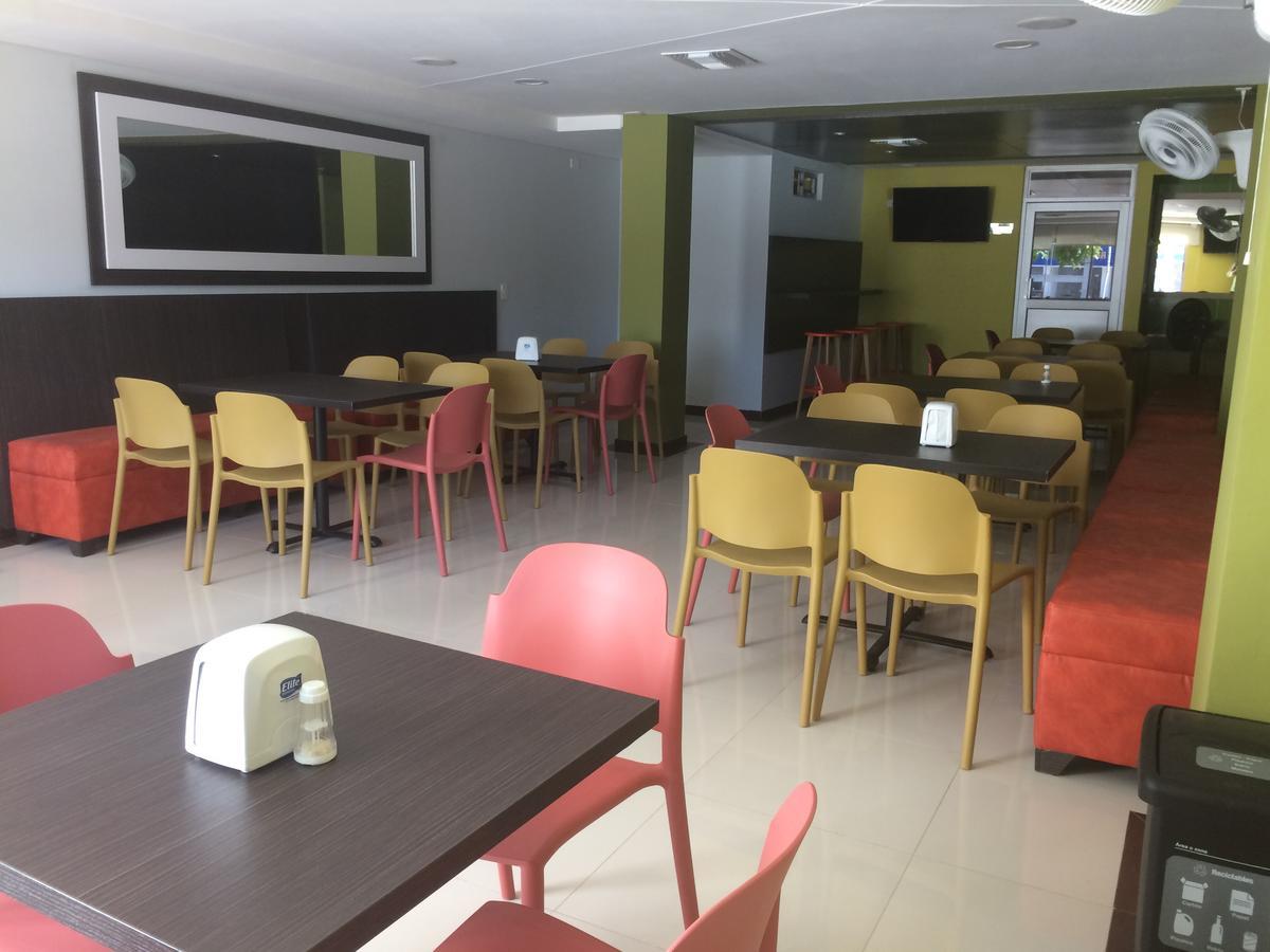 Hotel 56 Avenue Plaza Barranquilla  Extérieur photo
